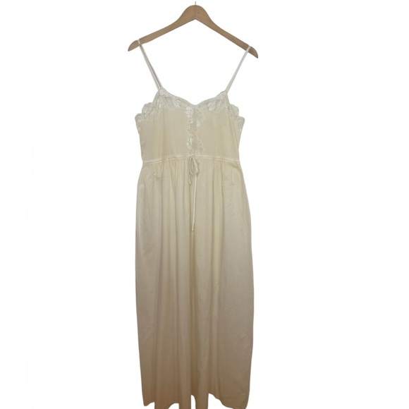 Vintage 60’s Eve Stillman Lace Trim Ivory Cotton Maxi Nightgown Dress Medium - Picture 1 of 12